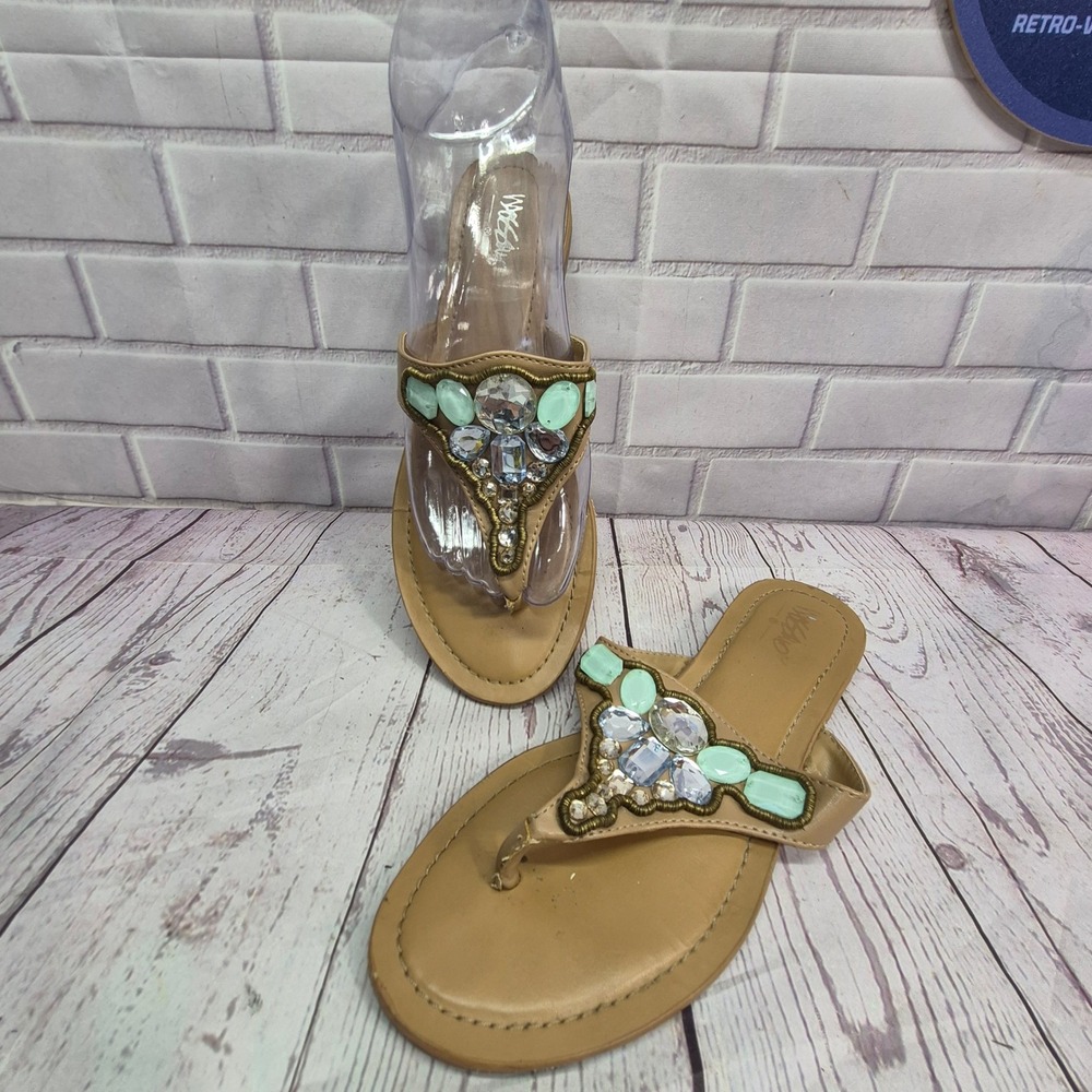 Mossimo Womens Tan Jeweled Thong Sandals Faux Turquoise Crystal Boho Flat Size 6